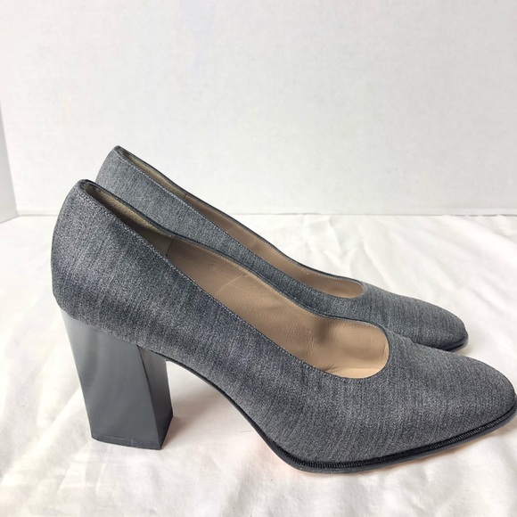 Salvatore Ferragamo Block Heel Pump - Picture 2 of 7